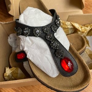 BNIB Birkenstock style pika sandals size 5.5